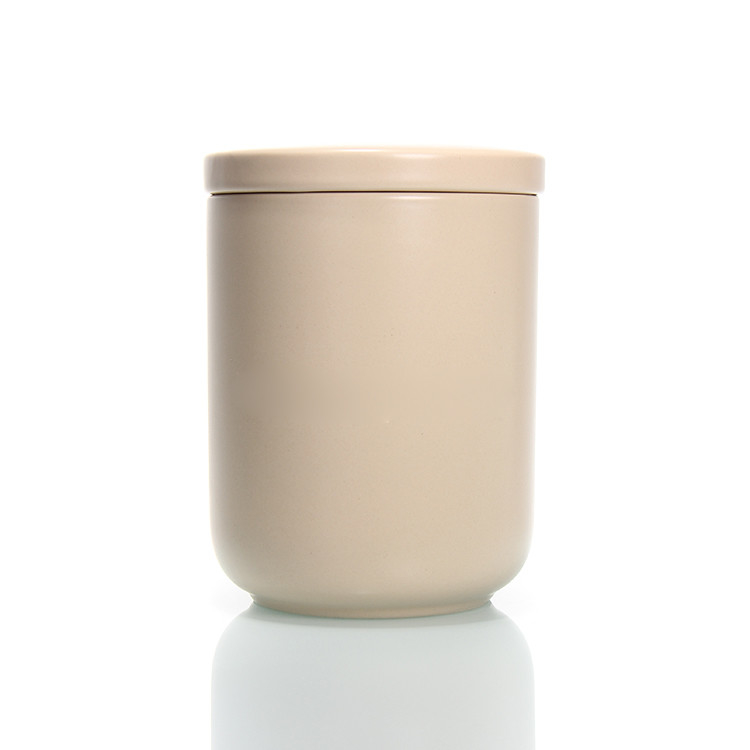 Wholesale Matte Multi-colored Wedding Candlestick Holder Home Decor Candle Cup Container Ceramic Empty Candle Jars With Lid